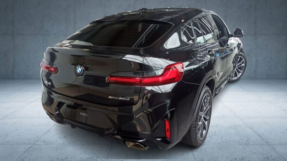 BMW X4 nuova a Verona (2)