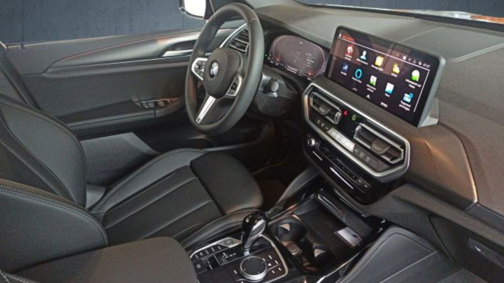 BMW X4 nuova a Verona (7)