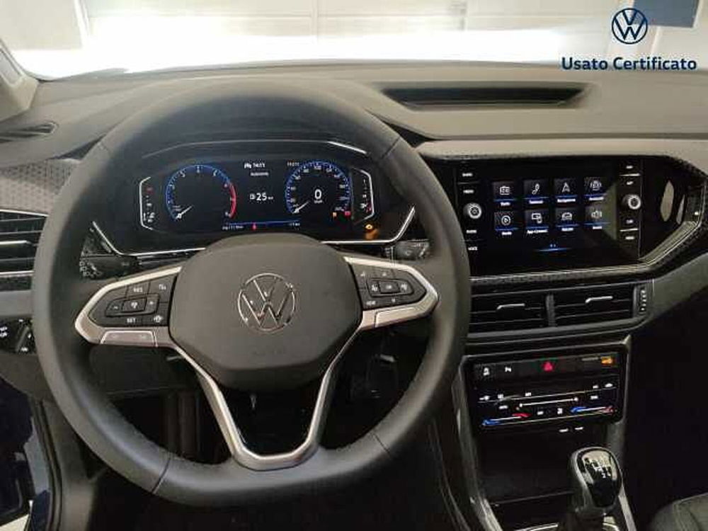 Volkswagen T-Cross nuova a Varese (12)