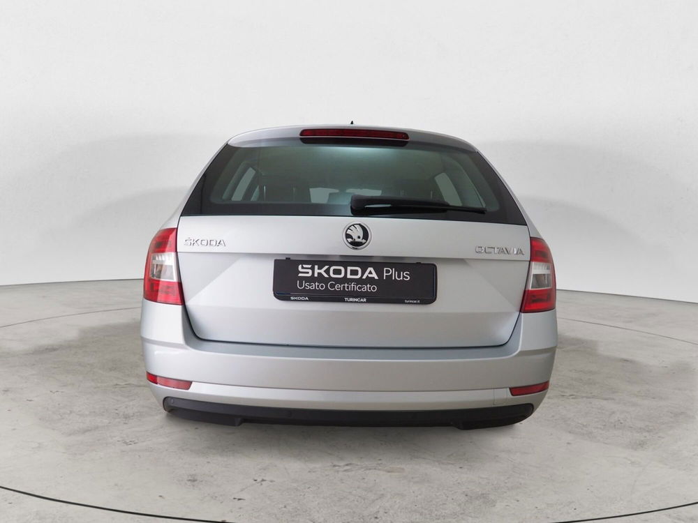 Skoda Octavia Station Wagon usata a Torino (5)