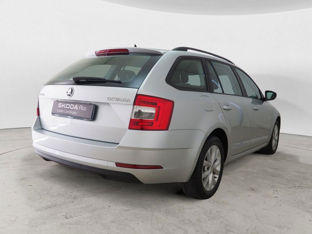 Skoda Octavia Station Wagon usata a Torino (6)