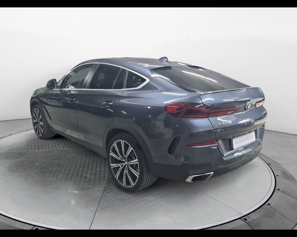 BMW X6 usata a Caserta (7)