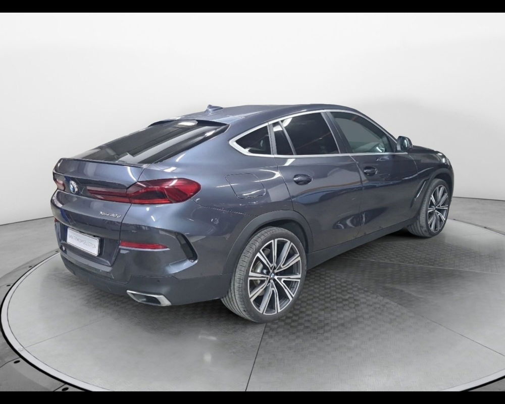 BMW X6 usata a Caserta (9)