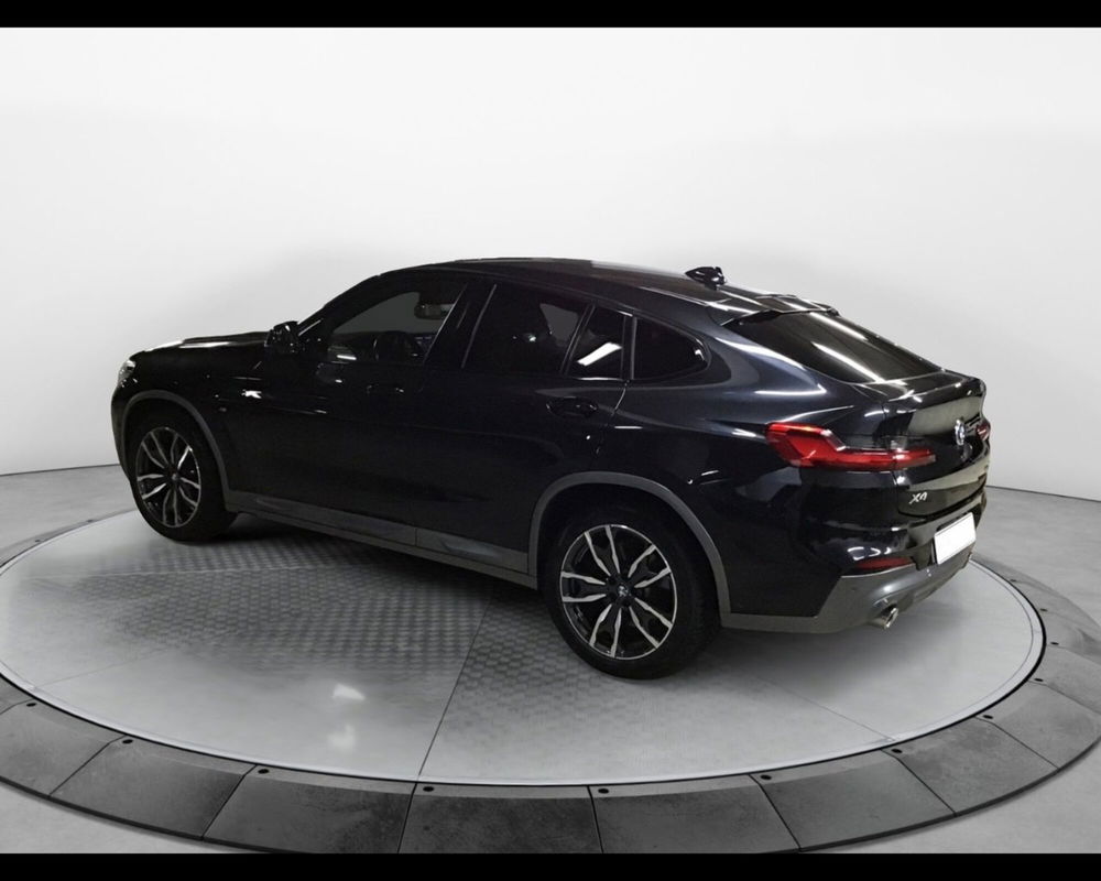 BMW X4 usata a Caserta (7)