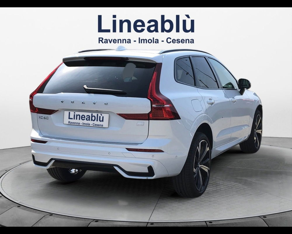 Volvo XC60 nuova a Bologna (5)