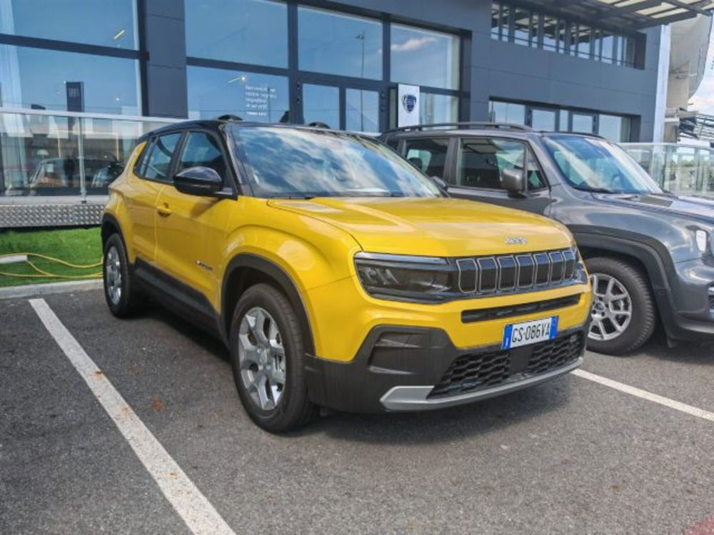 Jeep Avenger nuova a Torino