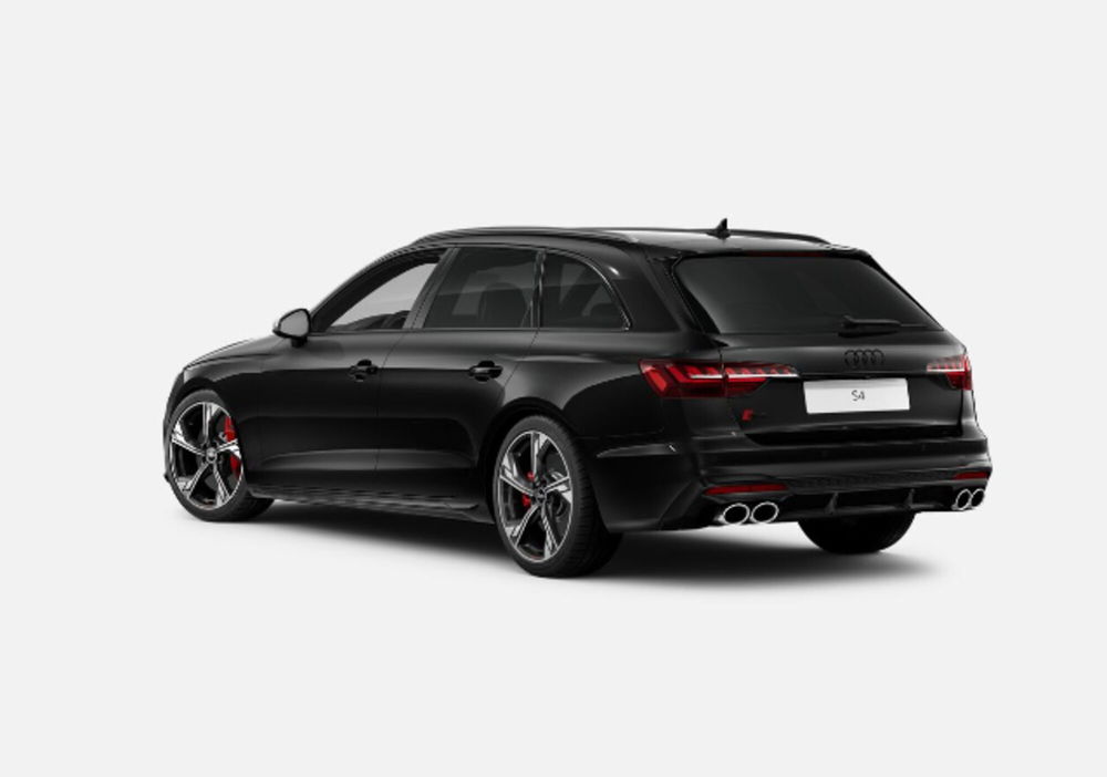 Audi A4 Avant nuova a Lecco (4)