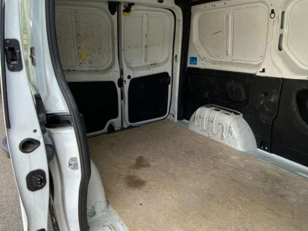 Renault Trafic Furgone usata a Milano (13)