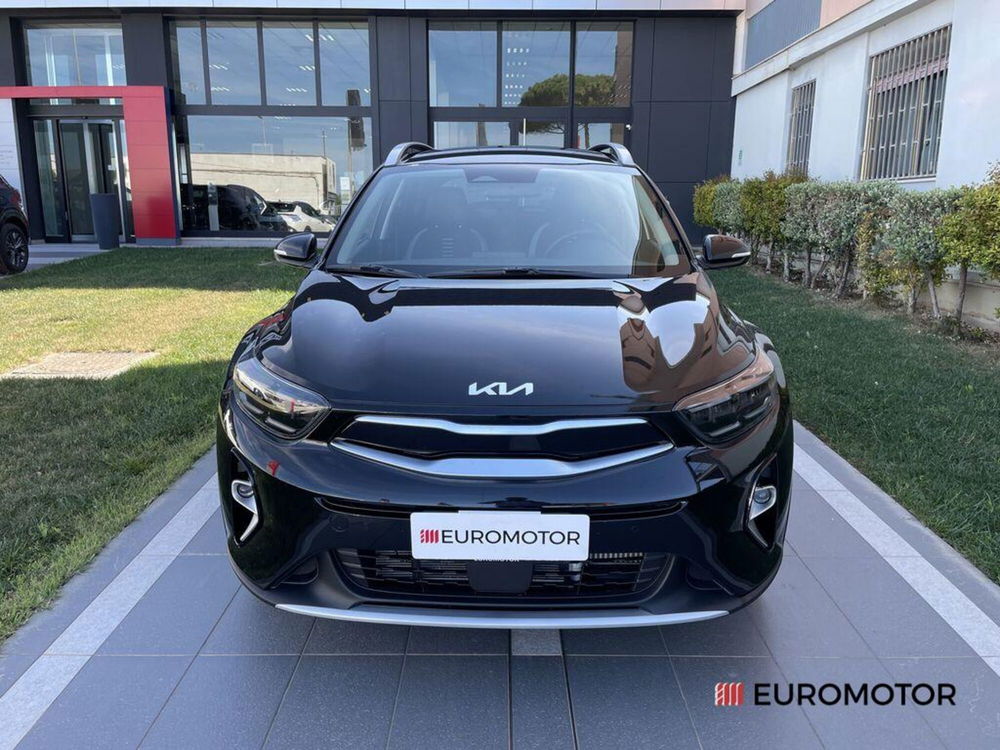 Kia Stonic nuova a Bari (2)