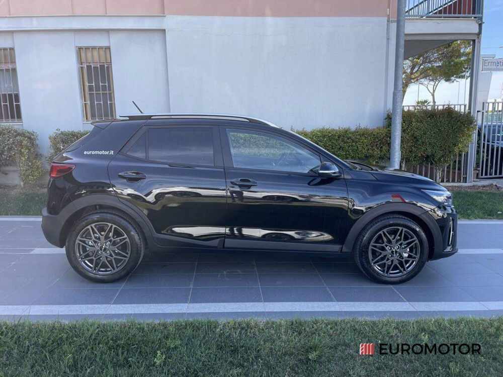 Kia Stonic nuova a Bari (4)