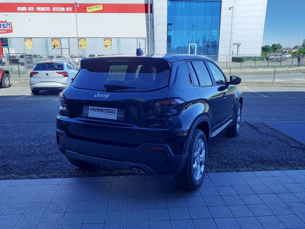 Jeep Avenger nuova a Piacenza (7)