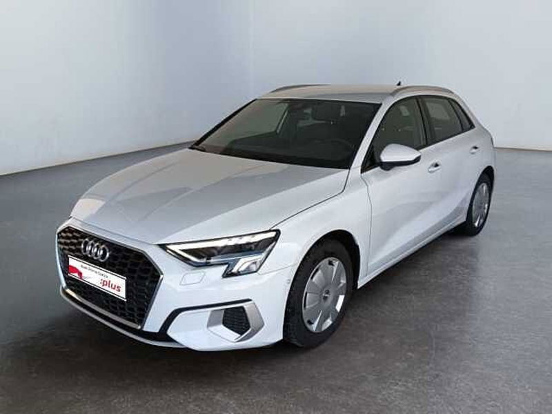 Audi A3 Sportback 30 2.0 tdi Business Advanced del 2023 usata a Lucca