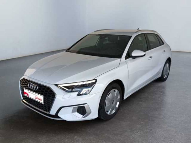 Audi A3 Sportback 30 2.0 tdi Business Advanced del 2023 usata a Lucca