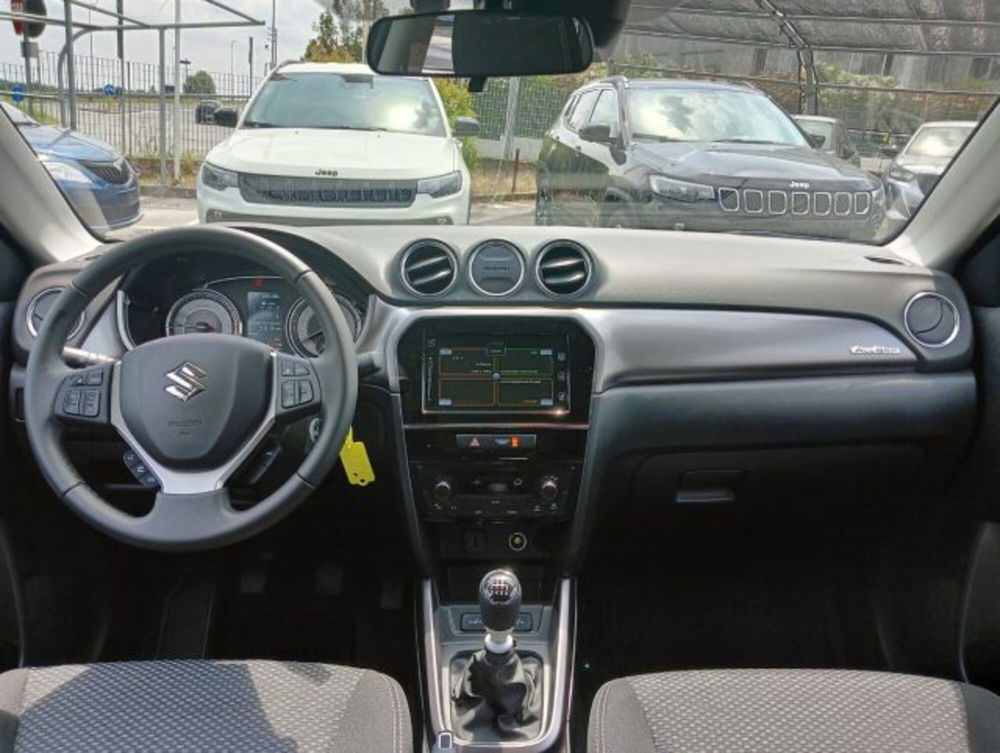 Suzuki Vitara nuova a Brescia (11)