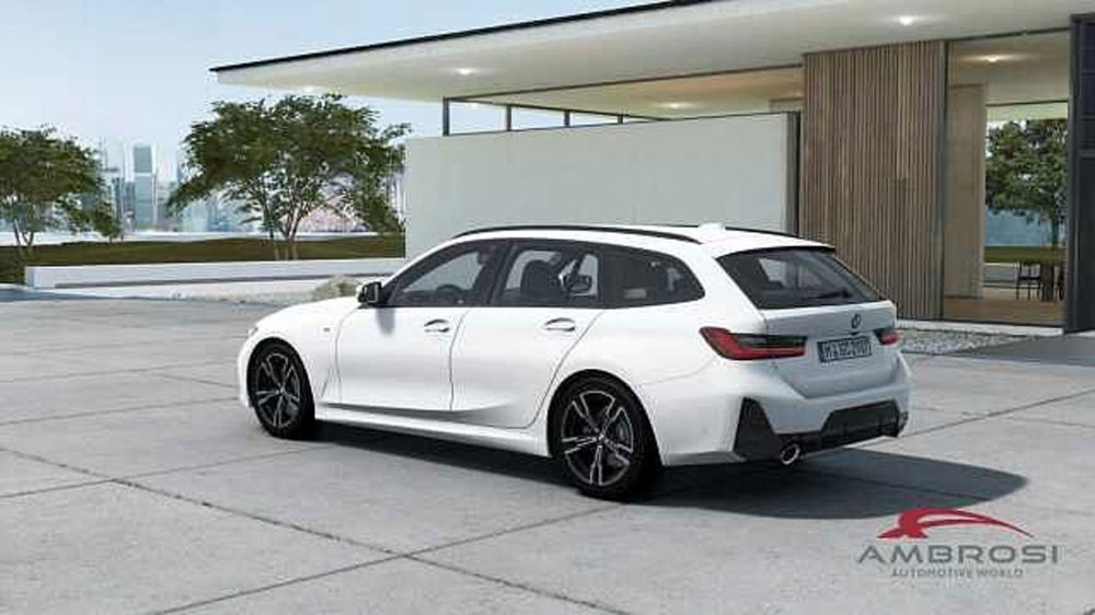 BMW Serie 3 Touring nuova a Viterbo (2)