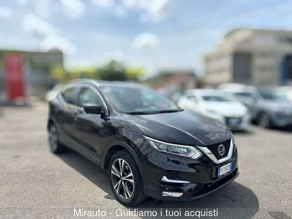 Nissan Qashqai usata a Roma