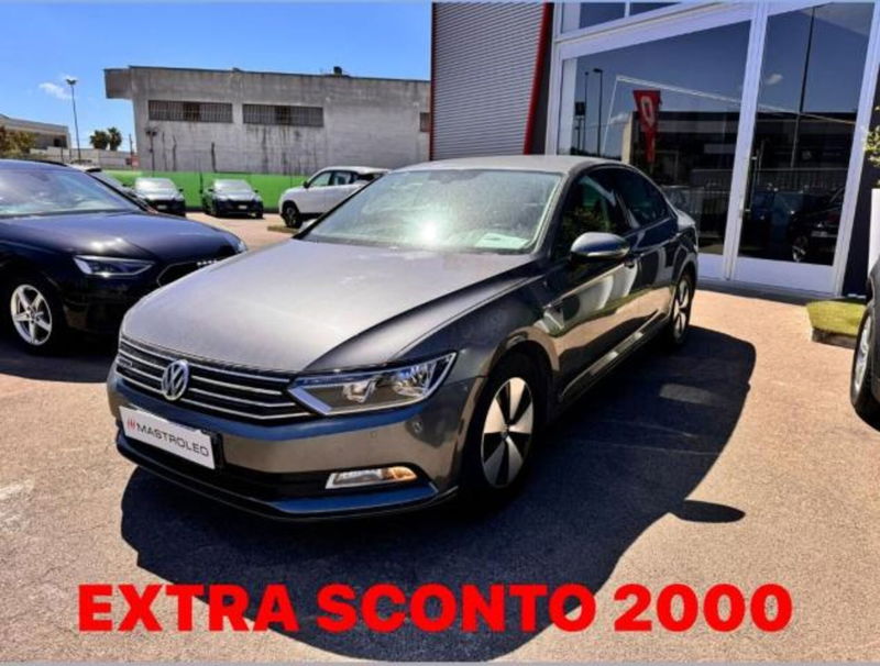 Volkswagen Passat 1.6 TDI Business BlueMotion Technology del 2016 usata a Tricase