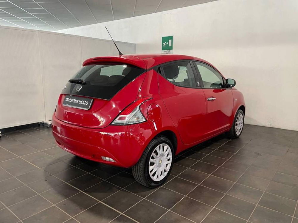 Lancia Ypsilon usata a Torino (3)