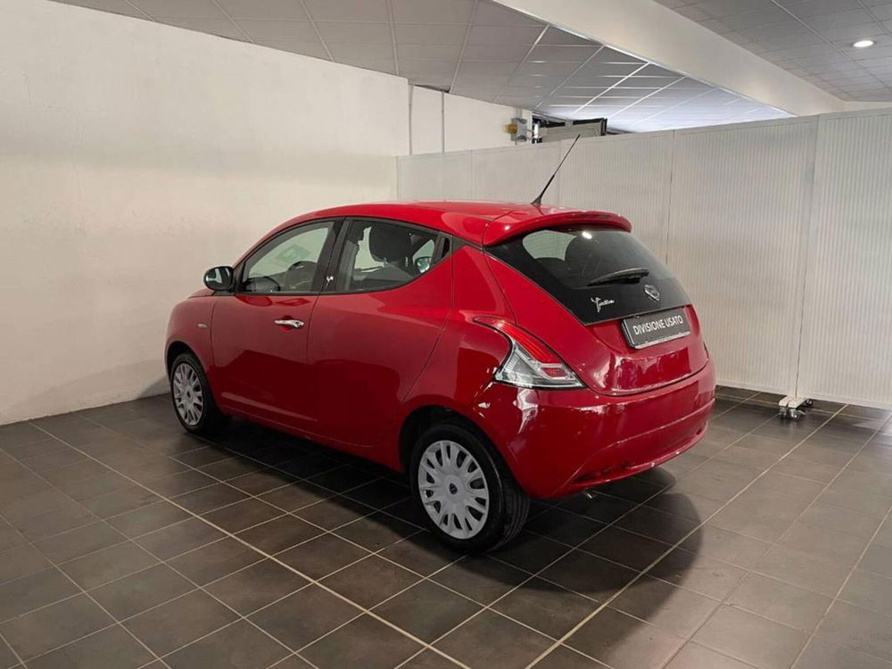 Lancia Ypsilon usata a Torino (4)