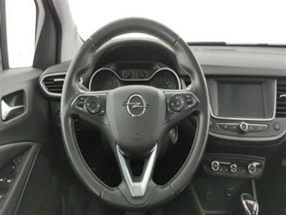 Opel Crossland X usata a Bari (15)