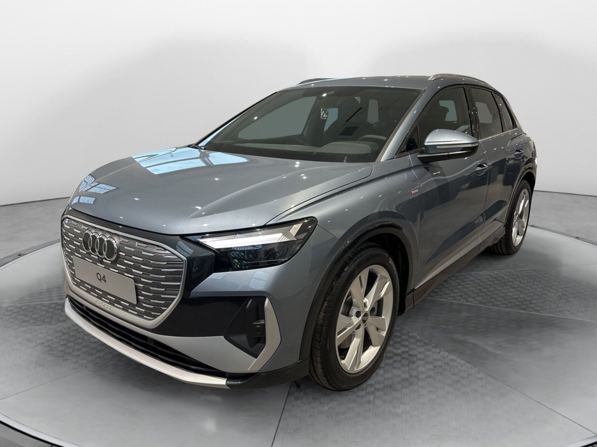 Audi Q4 Q4 45 e-tron quattro S line edition  del 2023 usata a Prato