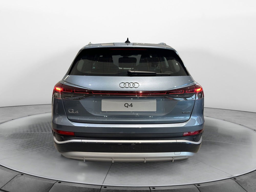 Audi Q4 Sportback usata a Prato (6)