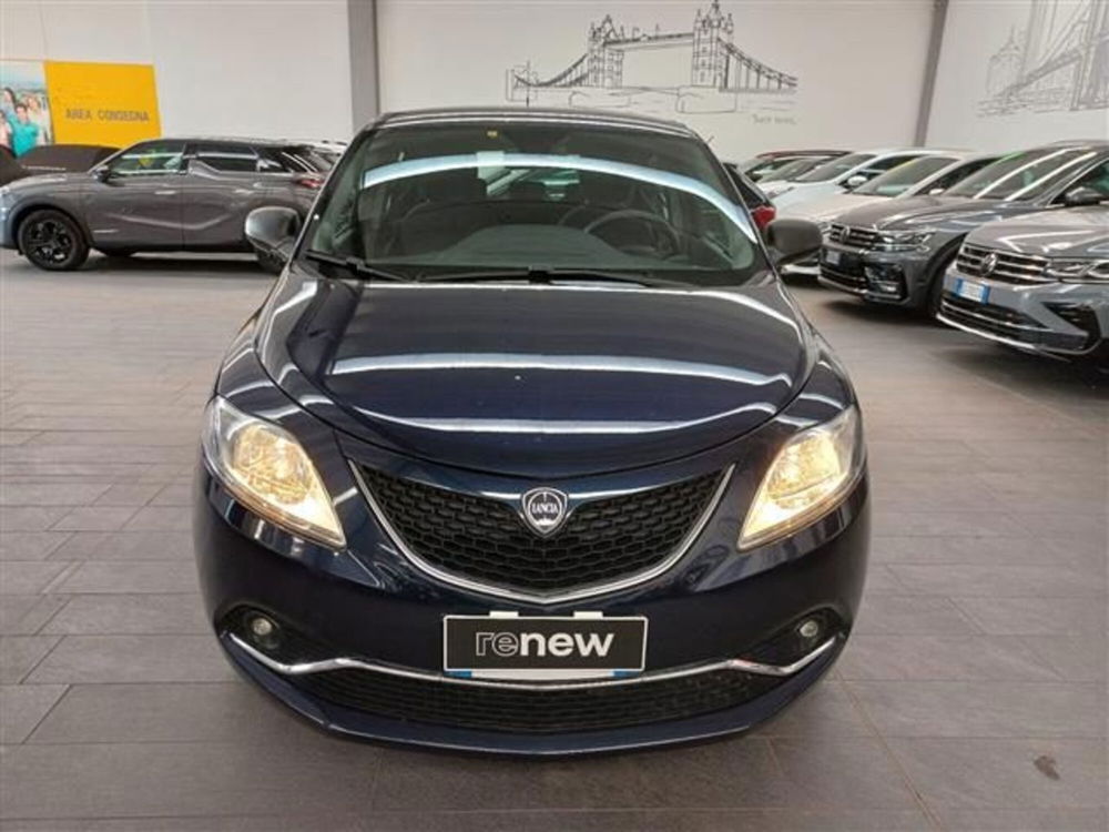 Lancia Ypsilon usata a Cremona (2)