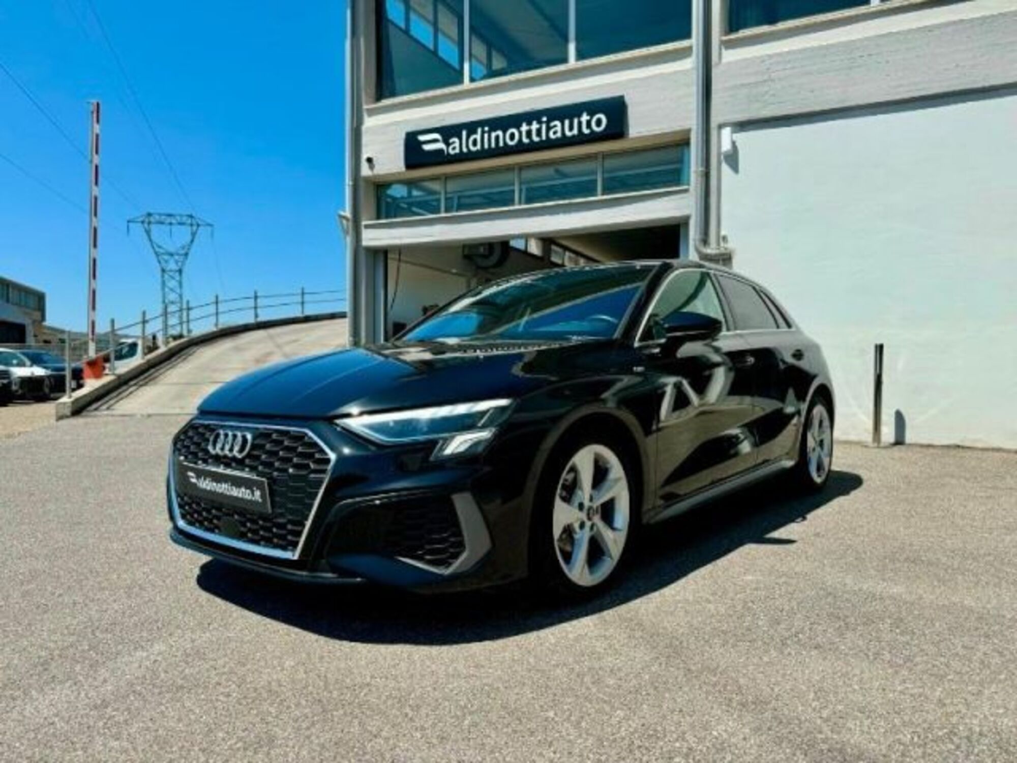 Audi A3 Sportback Sportback 30 2.0 tdi S line edition del 2023 usata a Empoli