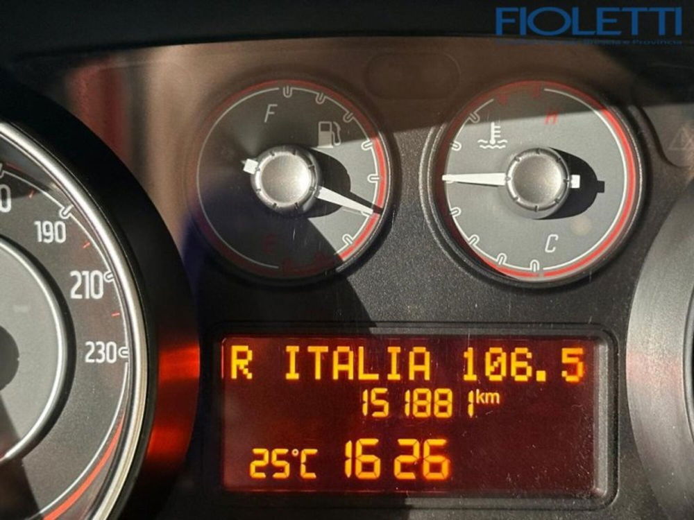 Fiat Punto usata a Brescia (8)