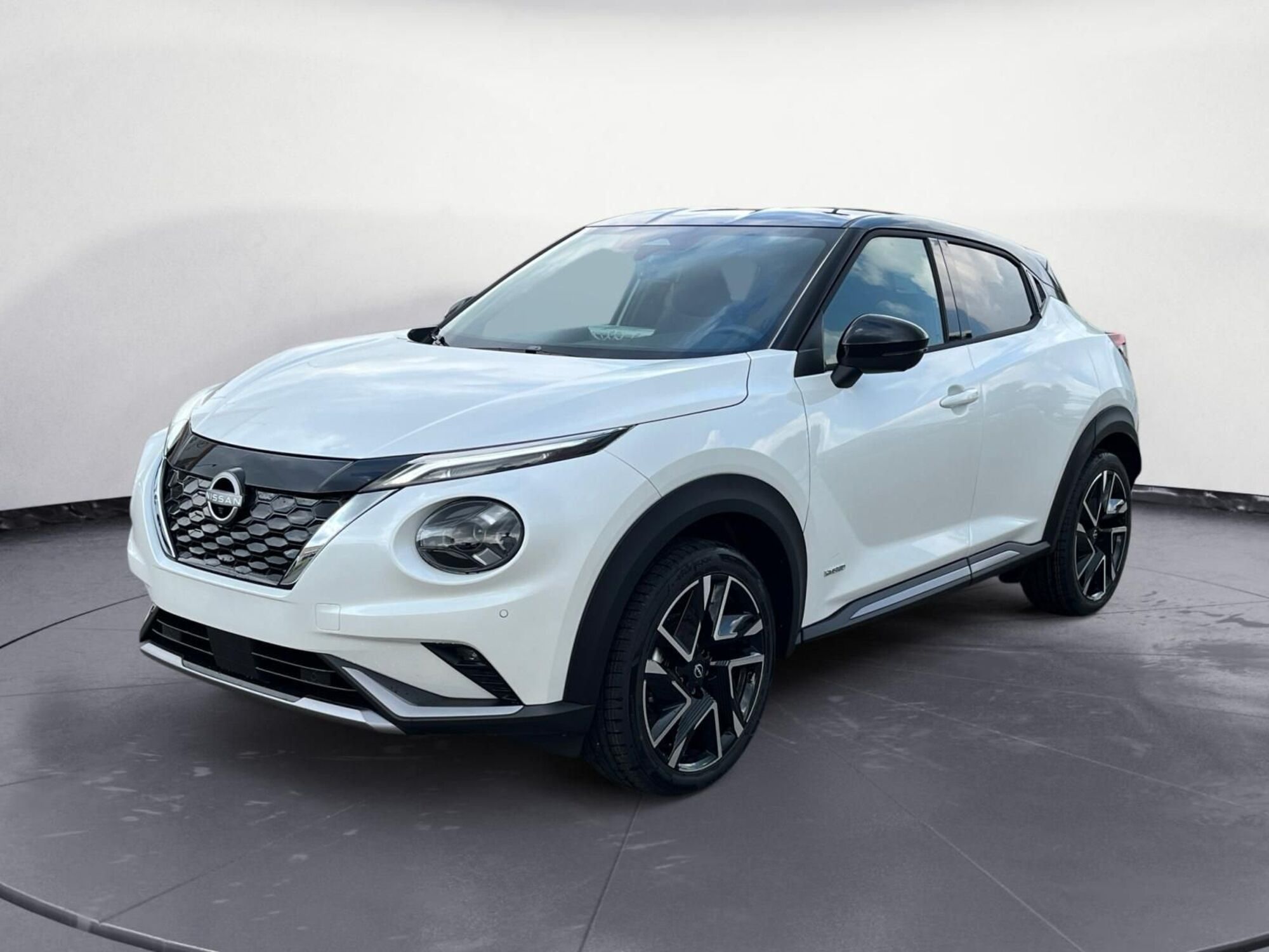 Nissan Juke 1.6 hev N-Design nuova a Pordenone