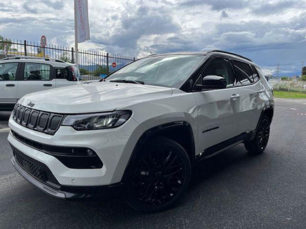 Jeep Compass nuova a Torino (4)