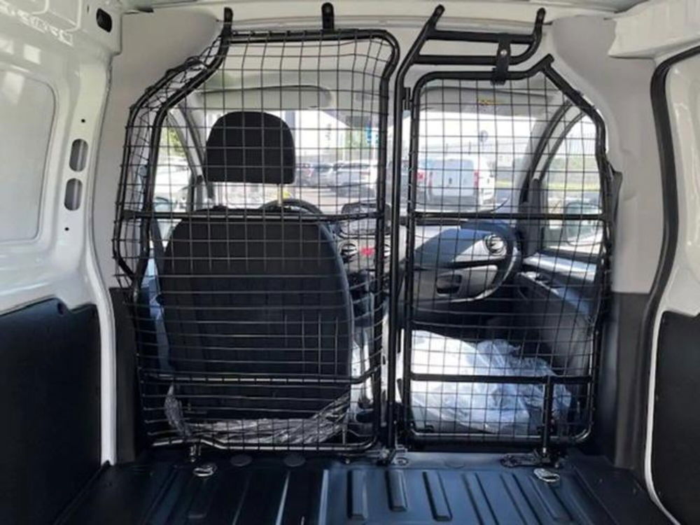 Fiat Fiorino nuova a Torino (10)