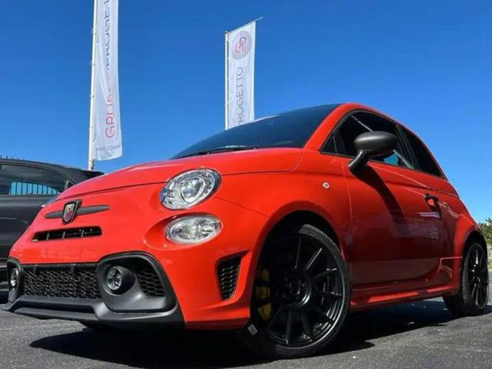 Abarth 695 nuova a Torino