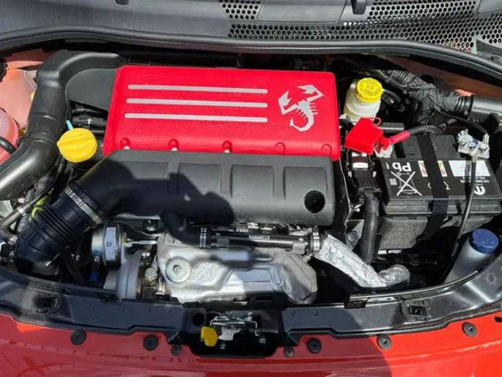 Abarth 695 nuova a Torino (14)