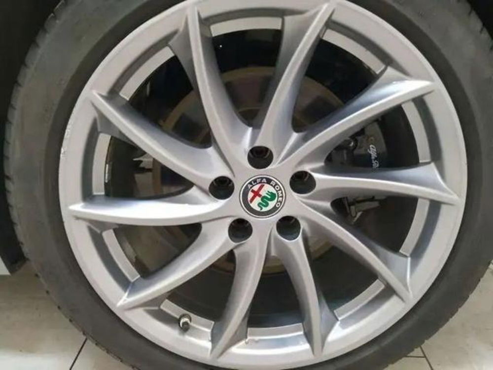 Alfa Romeo Giulia usata a Torino (10)