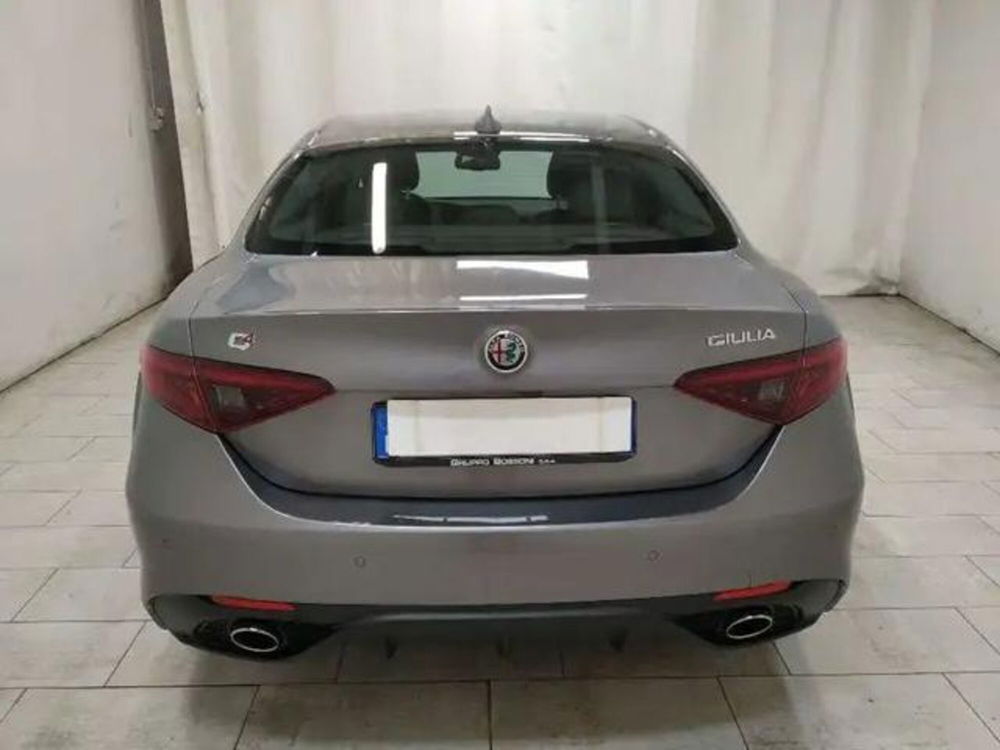 Alfa Romeo Giulia usata a Torino (14)