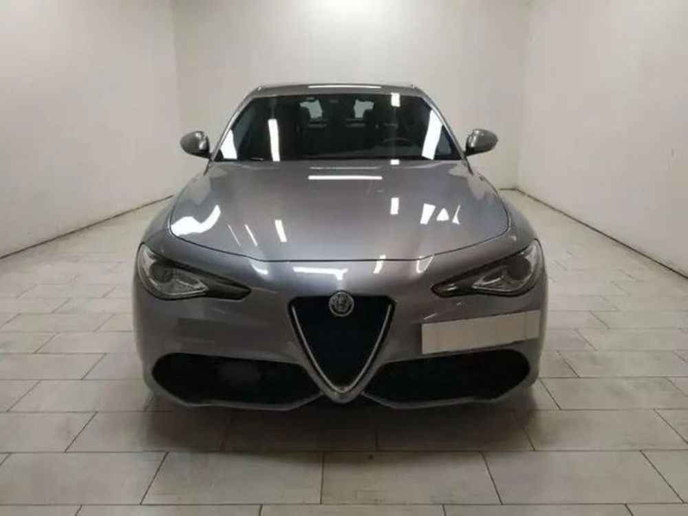 Alfa Romeo Giulia usata a Torino (2)