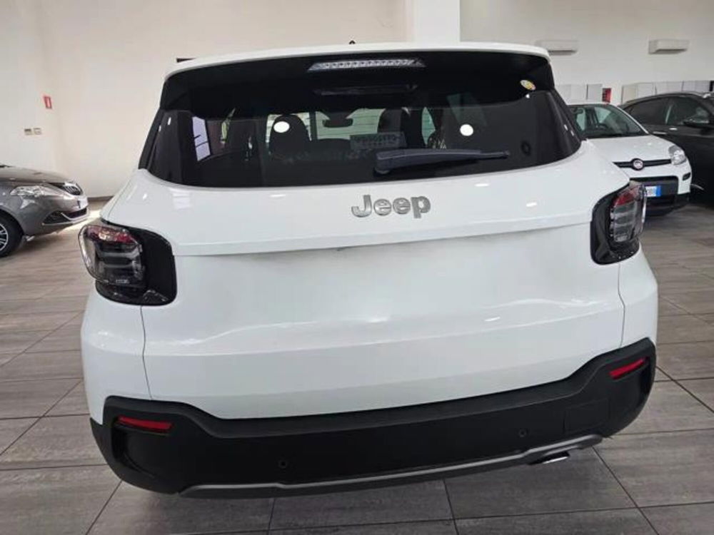 Jeep Avenger nuova a Torino (6)