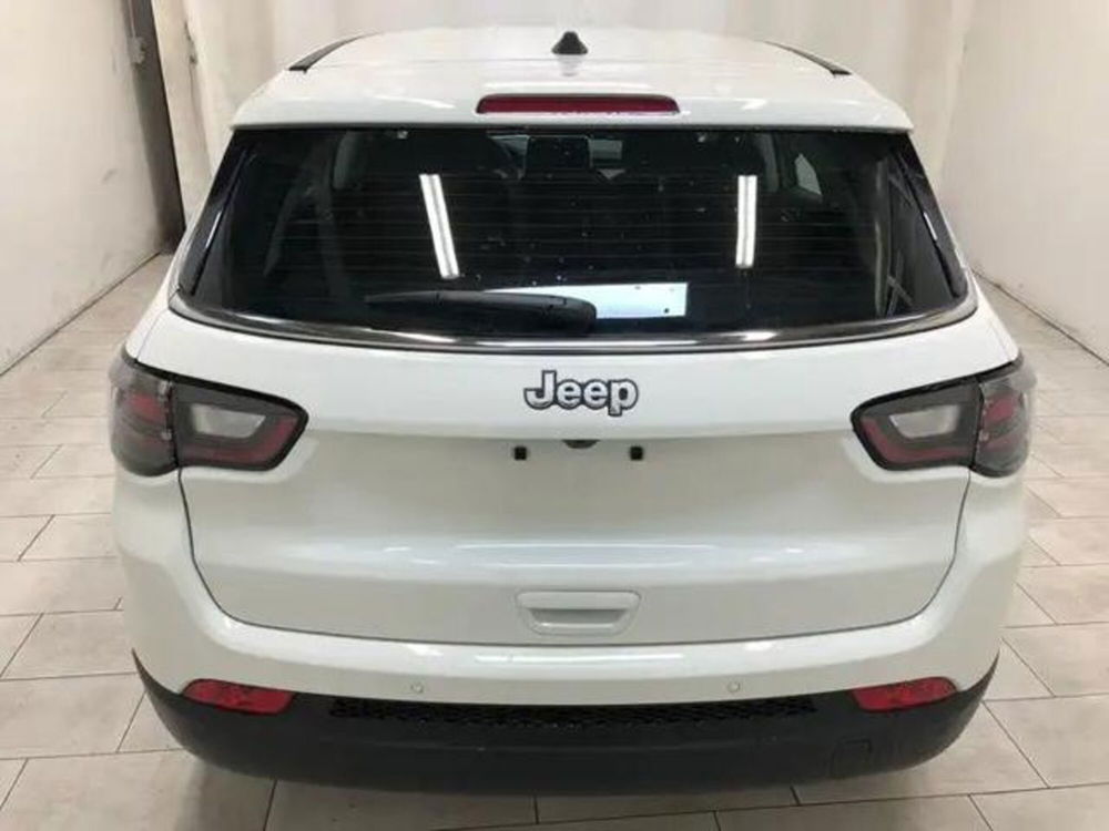 Jeep Compass nuova a Torino (15)