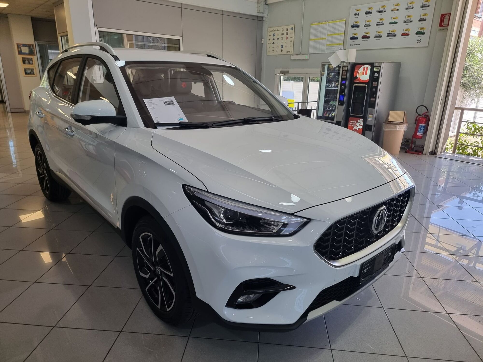 Mg ZS ZS 1.5 Luxury nuova a Prato