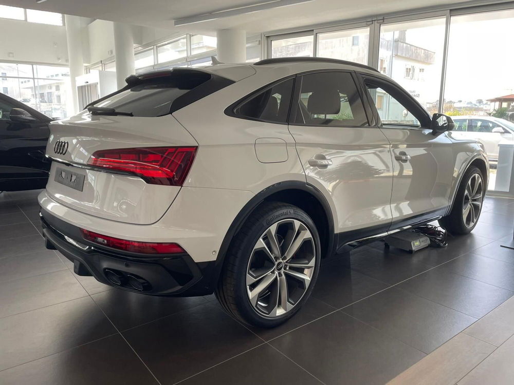 Audi Q5 Sportback usata a Taranto (4)