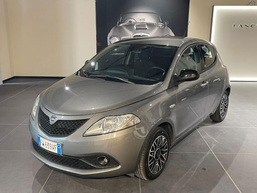 Lancia Ypsilon usata a Aosta