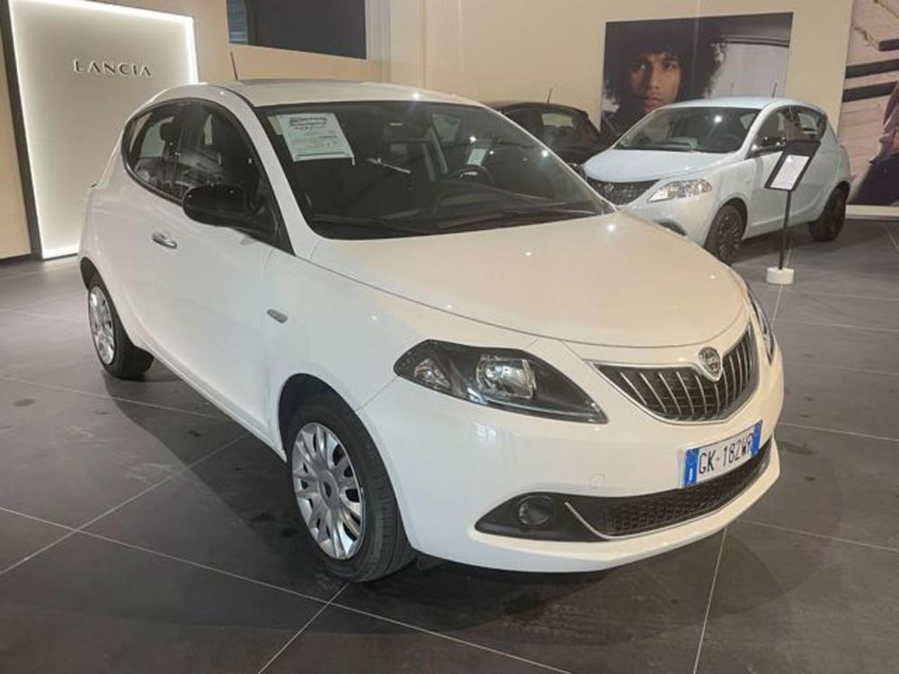 Lancia Ypsilon usata a Aosta