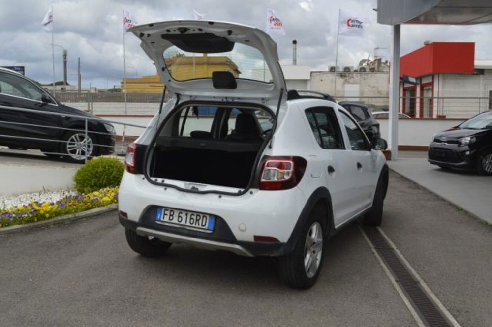 Dacia Sandero usata a Latina (7)