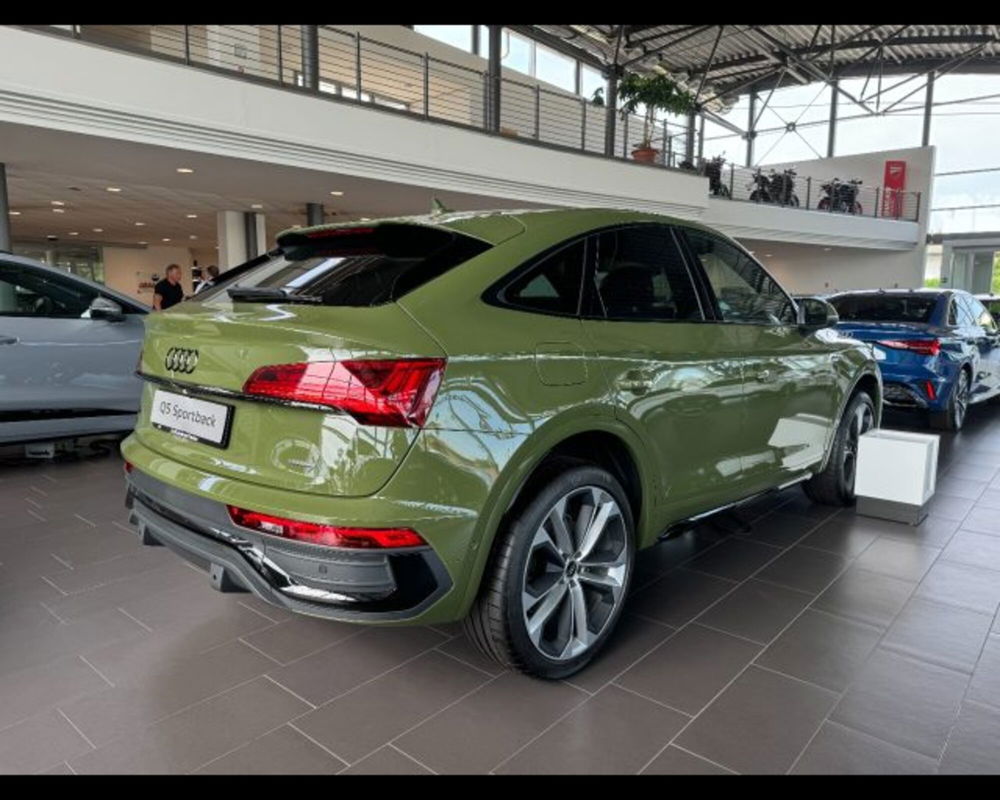 Audi Q5 Sportback nuova a Treviso (2)