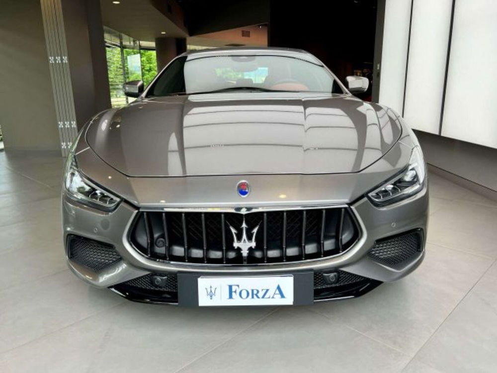 Maserati Ghibli usata a Torino (2)