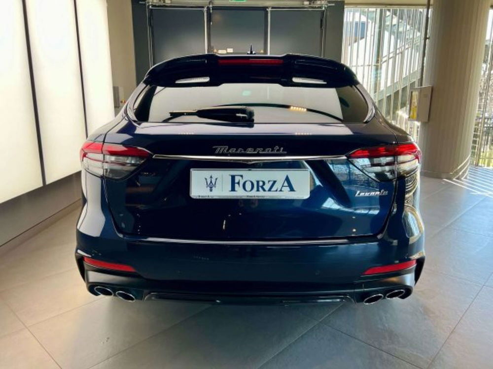 Maserati Levante usata a Torino (7)