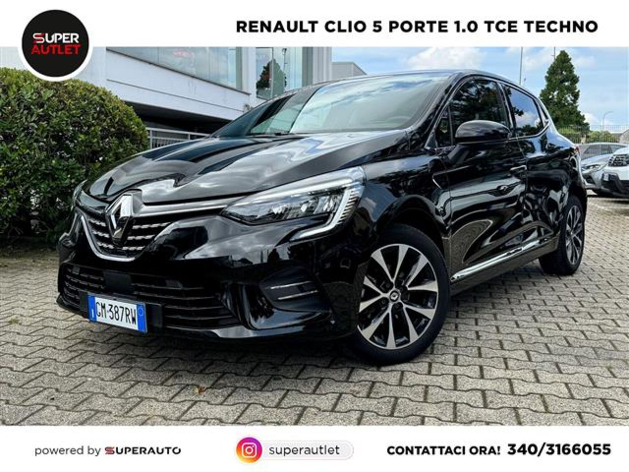 Renault Clio TCe 90 CV 5 porte Techno  del 2023 usata a Vigevano