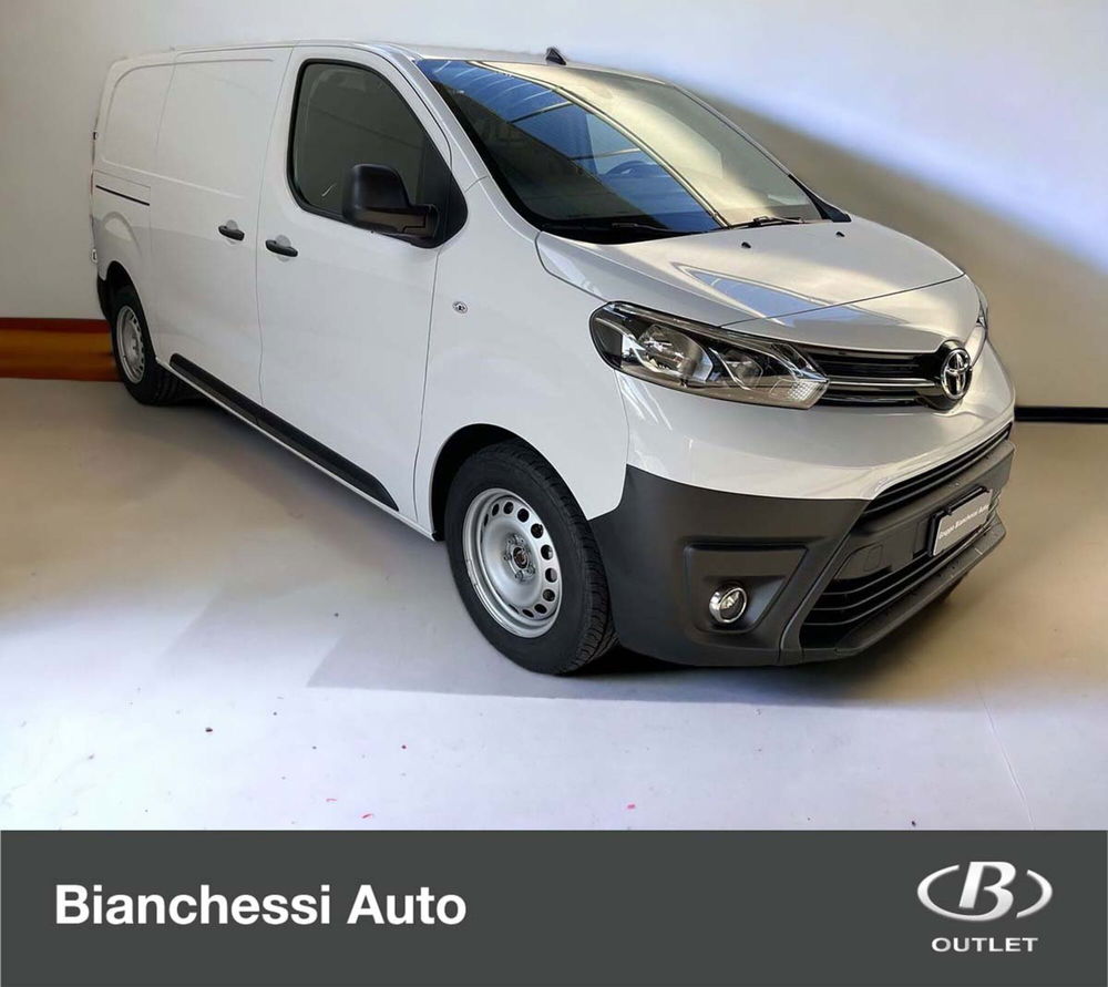 Toyota Proace nuova a Cremona (3)