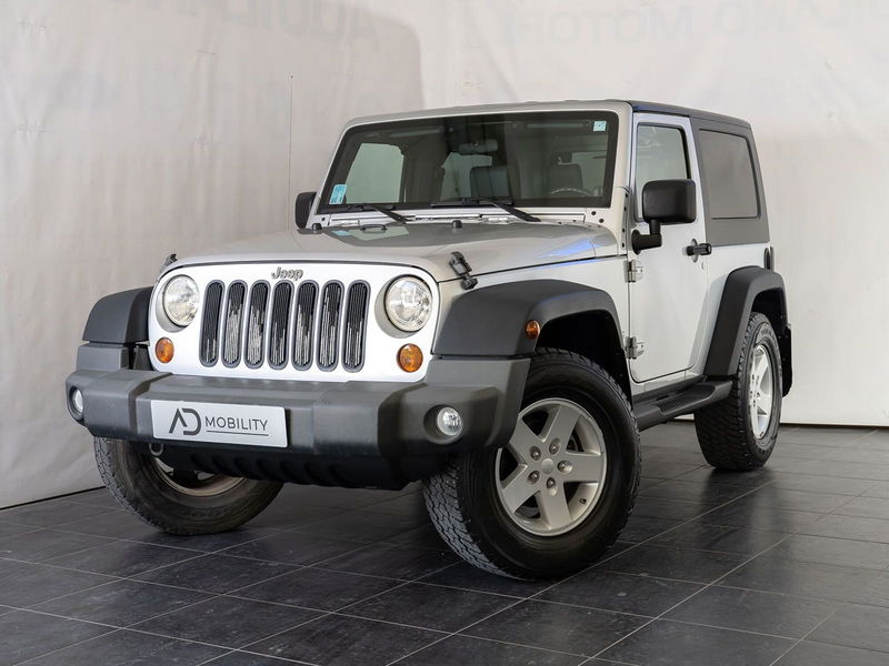 Jeep Wrangler 2.8 CRD DPF Sahara  del 2008 usata a San Severo